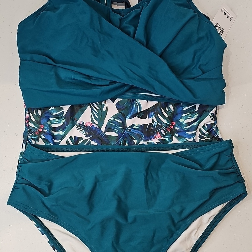 Charmo Bikini Womens Size Medium Large Teal Swimsuit Rouched Summer Beach - Picture 8 of 8